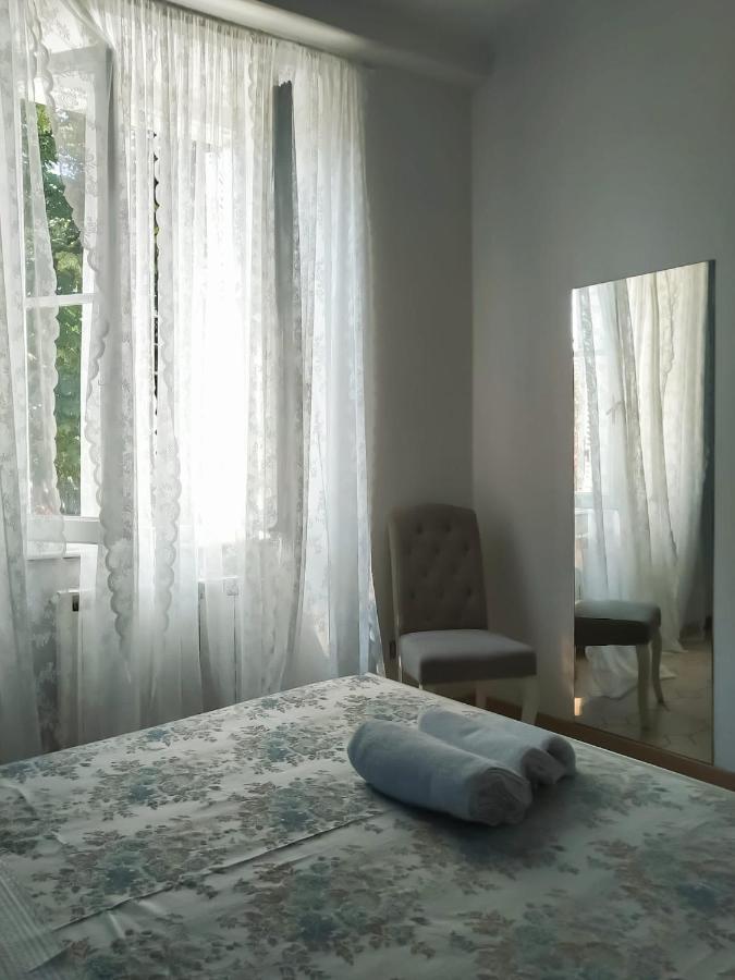 A Casa Di Leda Apartment Sarzana Ngoại thất bức ảnh